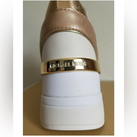 Michael Kors Georgie Gold Lurex Wedge Sneakers size 7 - Picture 8 of 13